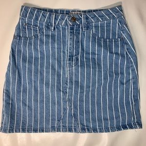 White striped denim skirt (Primark)🤍